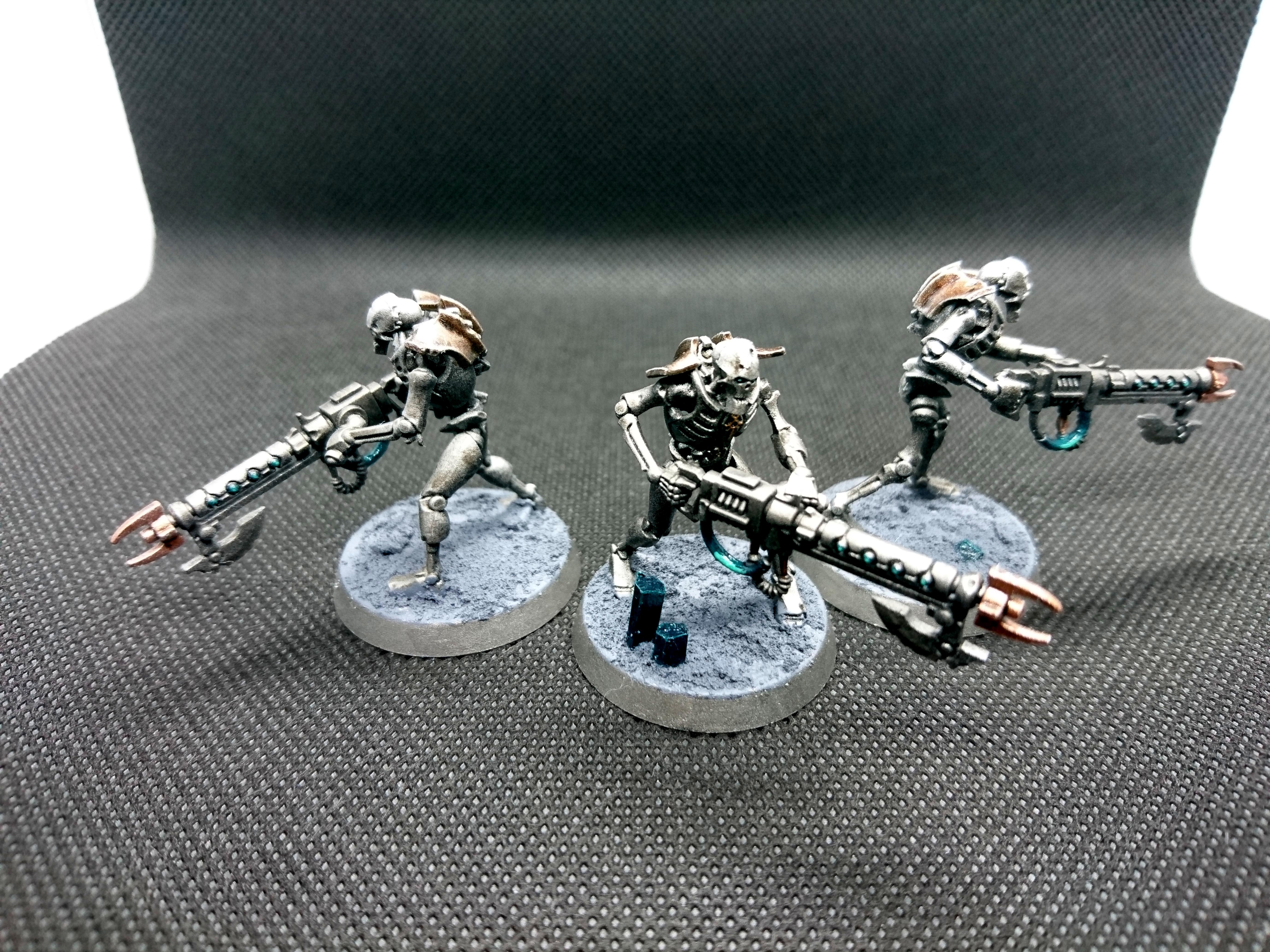warhammer necron figures